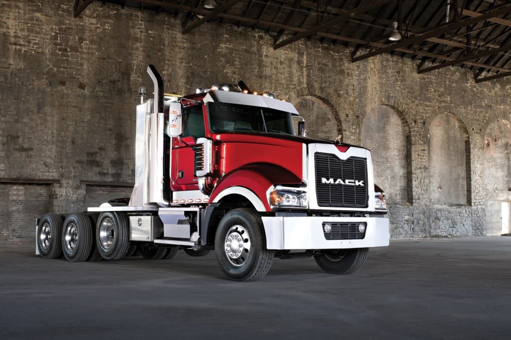 Mack Trucks Titan Series Vocational Trucks | Heavy Equipment Guide