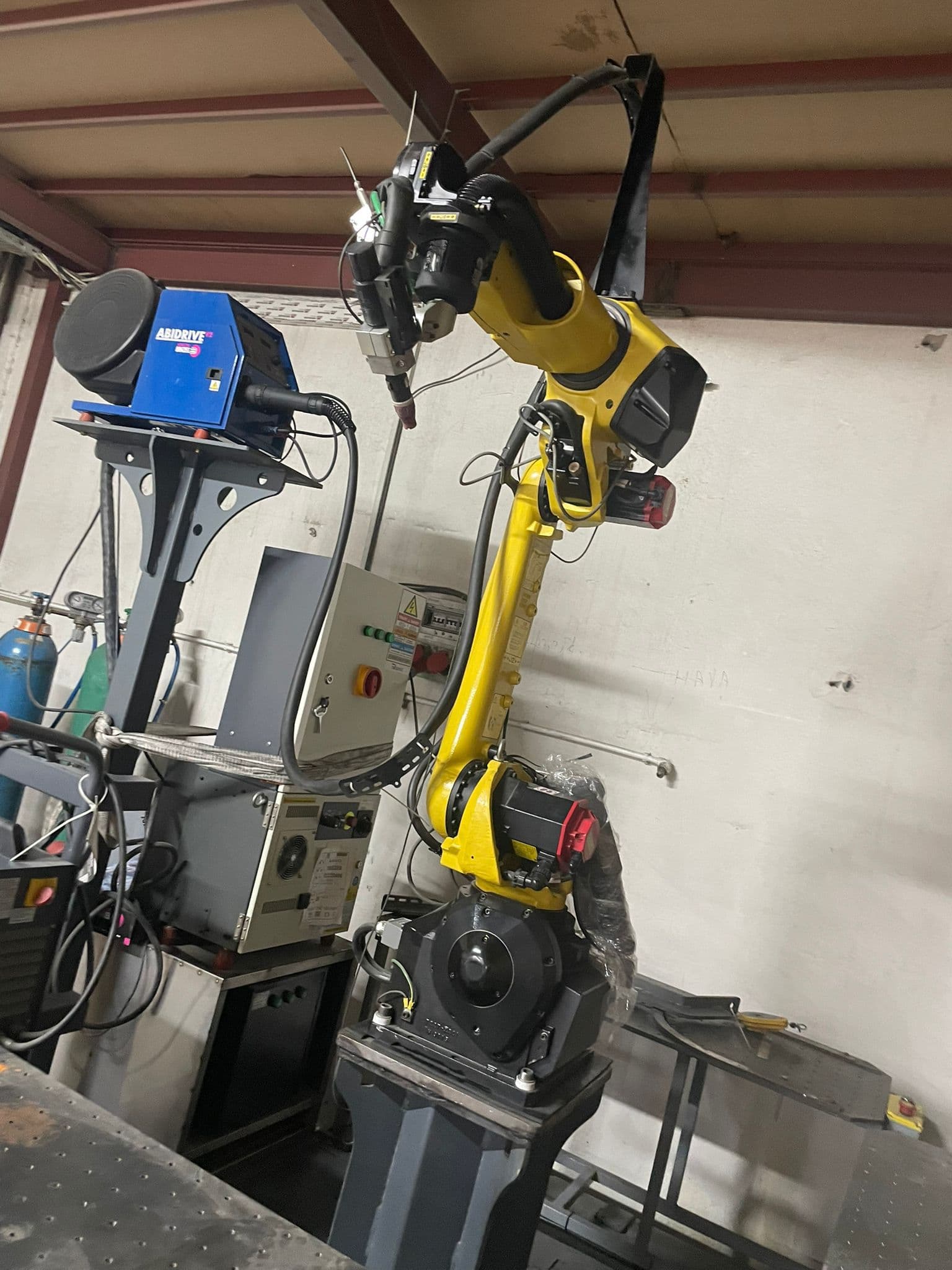 Fanuc Welding Workstation M10id/12 Optical Fiber Laser Welding Cngbs ...