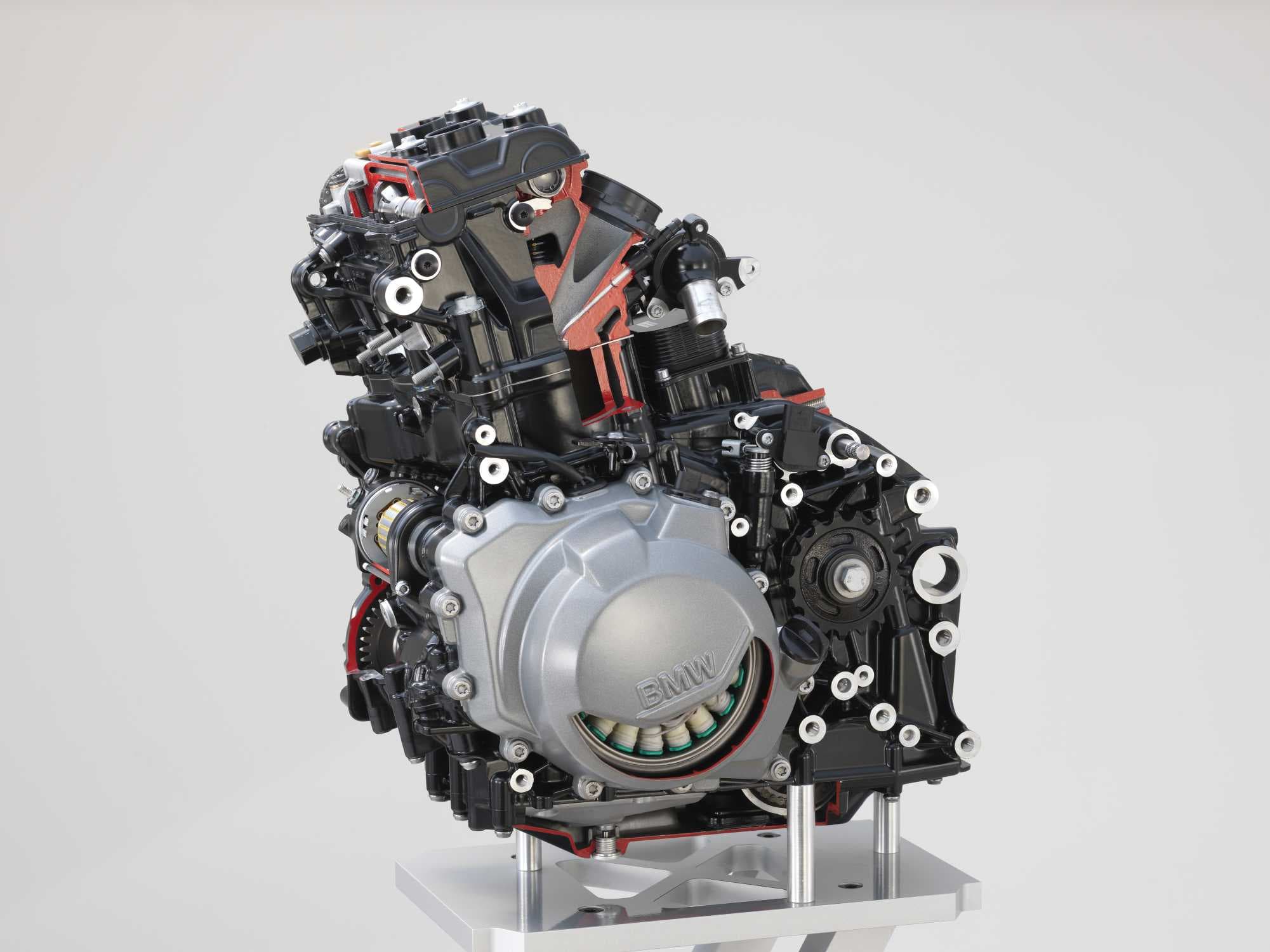 BMW F 750 GS, F 850 GS, cut-away engine (02/2018)