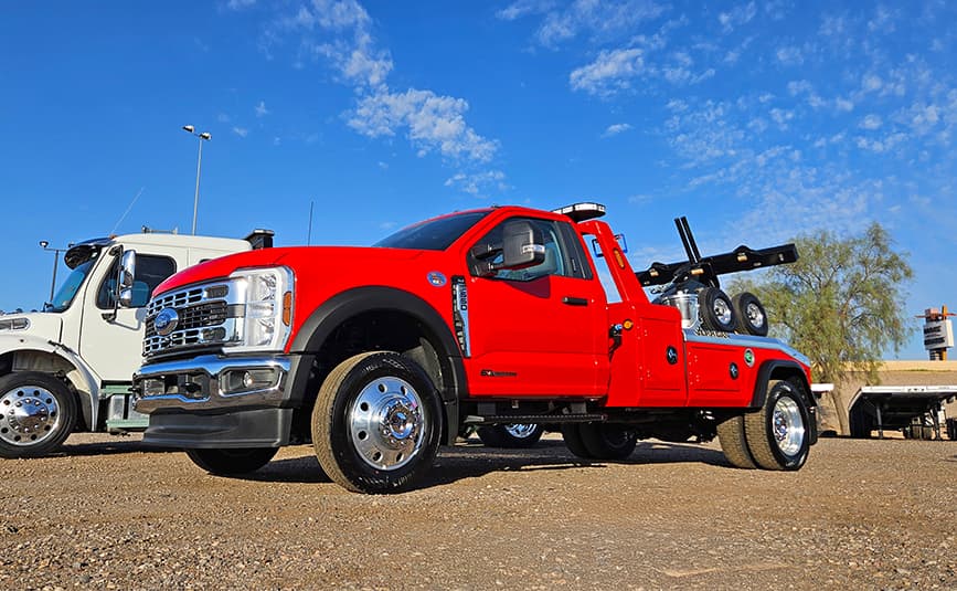 Ford F-550 Super Duty with Jerr-Dan MPL-NG Self-Loader