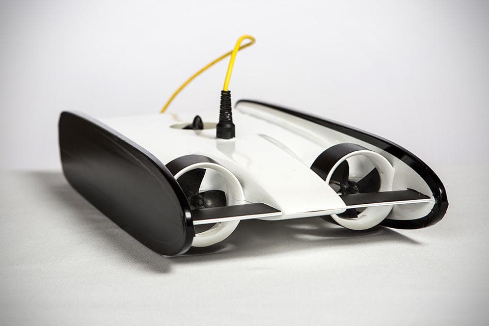 OpenROV’s Trident is an ROV That Lets You ‘Fly’ Underwater at 3.9 Knots