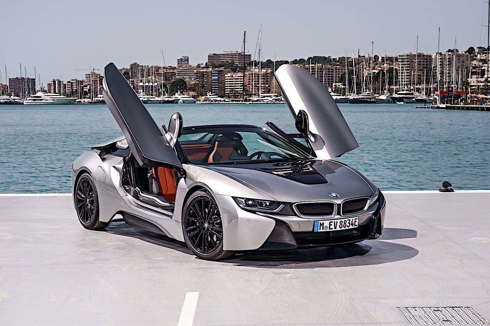 BMW Shows the New i8 Roadster in Extensive Photo Gallery - autoevolution
