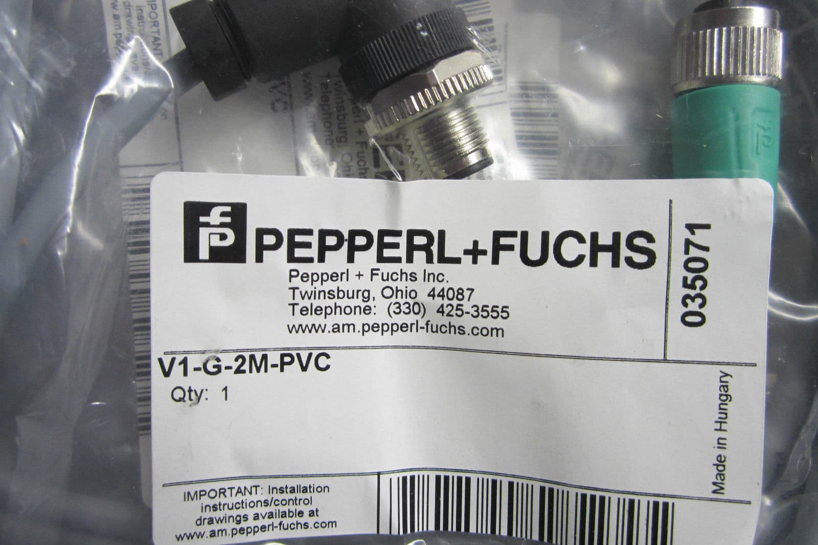 4 NEW PEPPERL FUCHS V1-G-2M-PVC CABLE CONNECTOR V1G2MPVC - SB ...