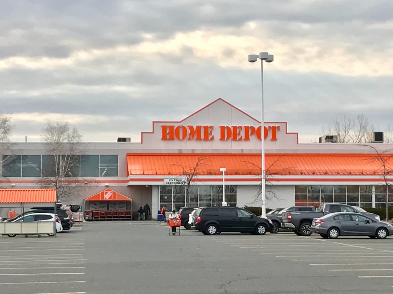 Home Depot Canada - Horaire d'ouverture - 901 Rue De L'Étang, (Claude ...
