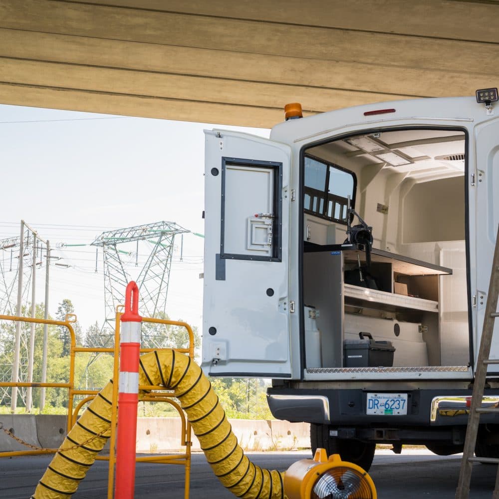 8' Standard Fiber Optic Splicing Truck Cap - SB-01 — Pickup Trucks