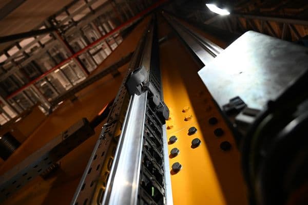 TSUBAKI KABELSCHLEPP develops retrofit kit for storage system ...