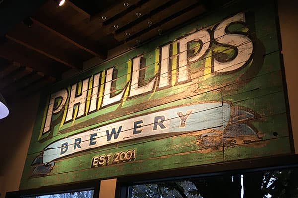 Phillips Brewing & Malting Co.でビールを飲んできた in ビクトリア|Wakutra
