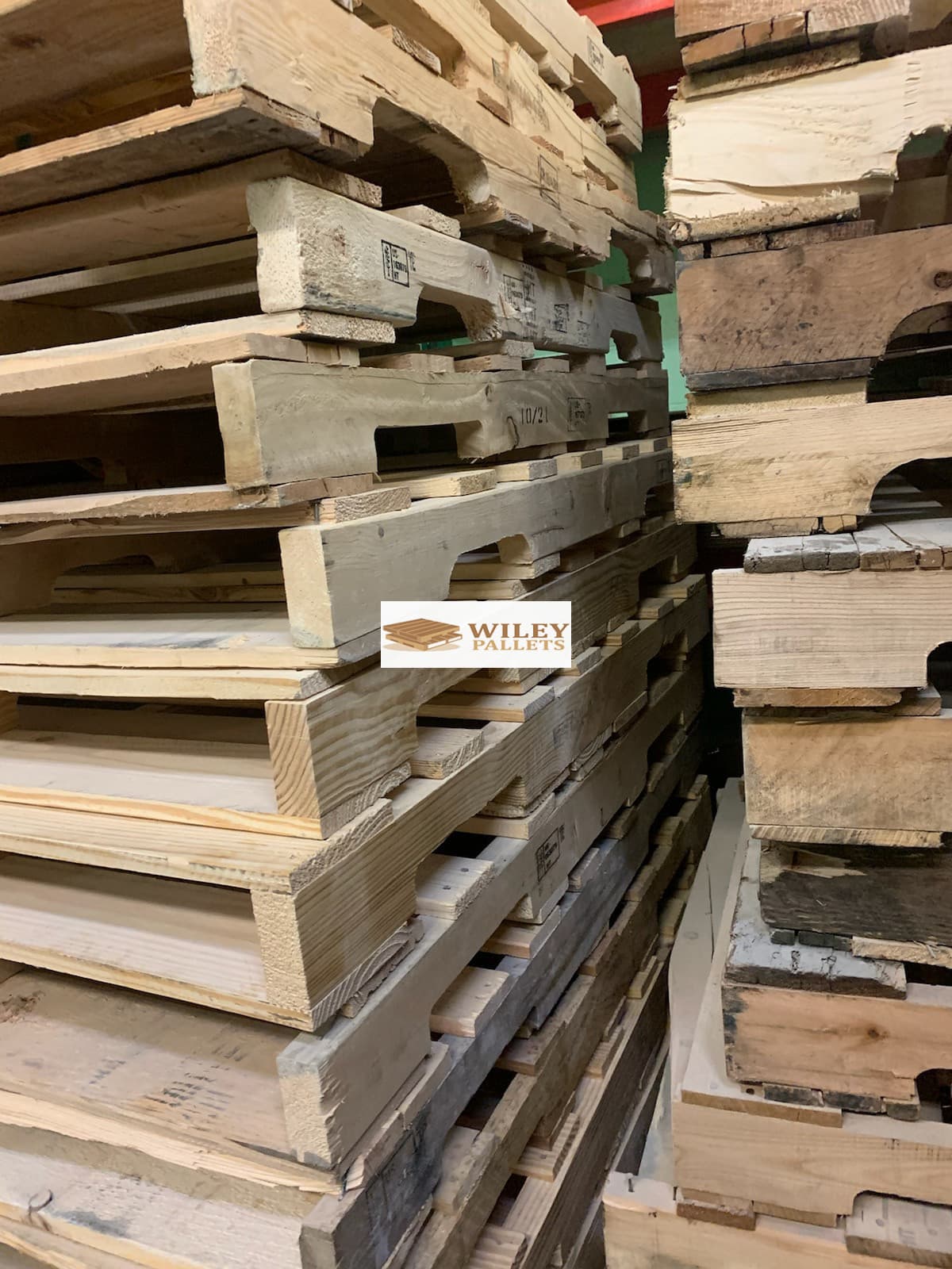 48x40 Wood Stringer Pallets - Warwick, RI 02889 - Wiley Pallet