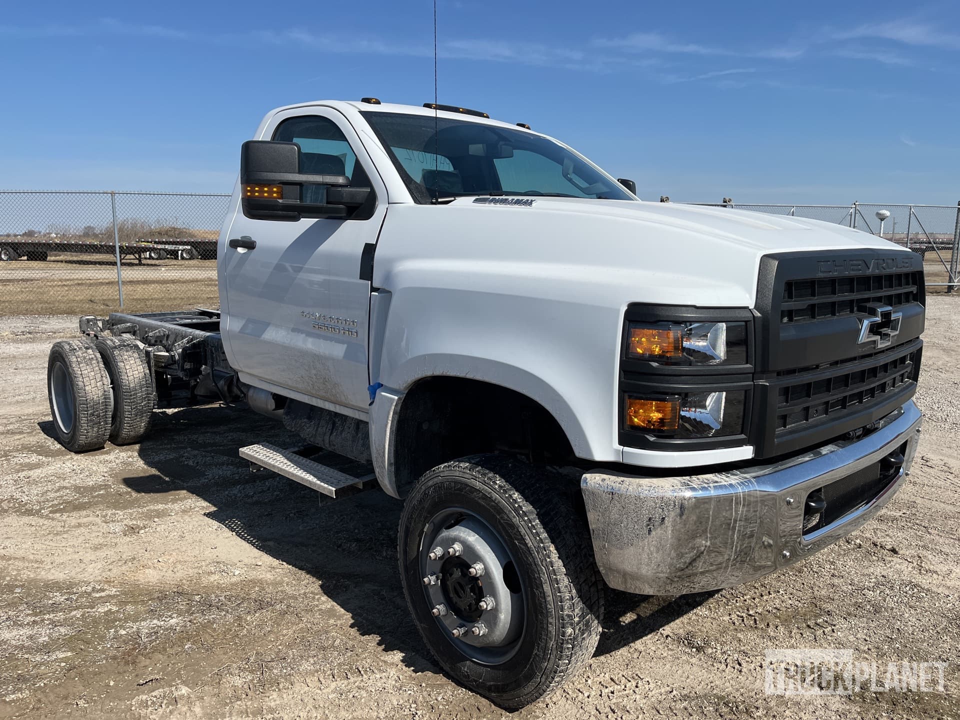 2023 Chevrolet Silverado 5500HD 4x4 Cab and Chassis (Unused) | Ritchie ...