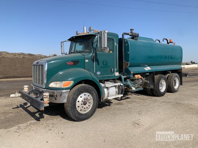 2011 Peterbilt 348 3600 gal 6x4 Water Truck in Bakersfield, California ...