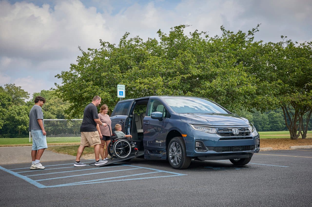 Wheelchair Accessible Vehicles & Vans | BraunAbility