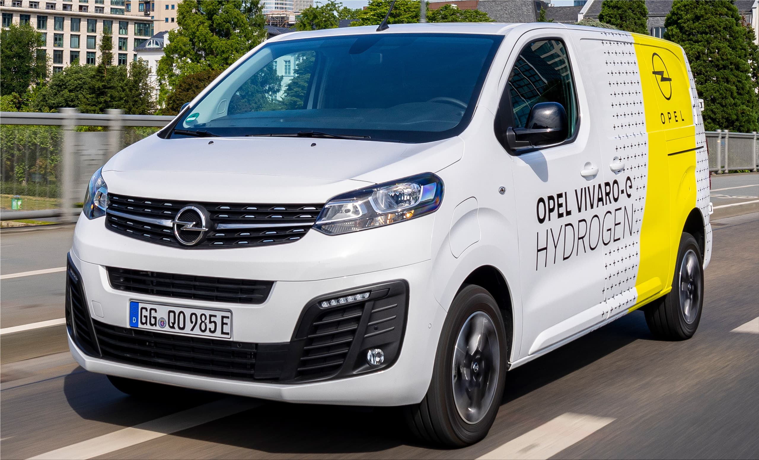 The new Opel Vivaro-e HYDROGEN was explicitly designed for fleet ...