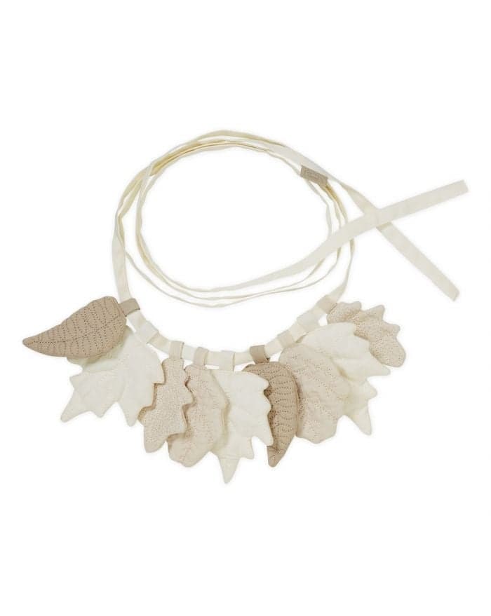 cam-cam-copenhagen-garland-leaves-mix-rose