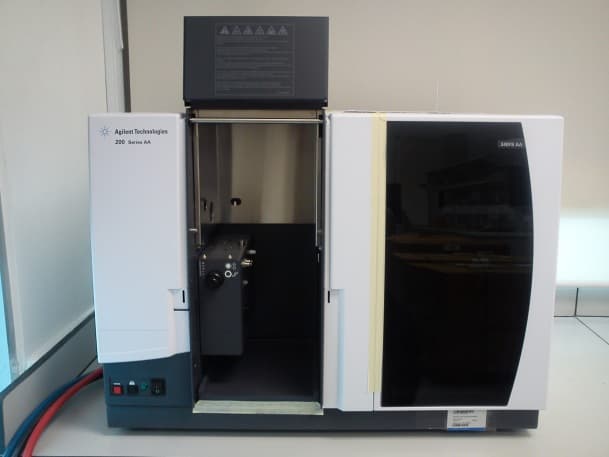 Agilent 240FS AA