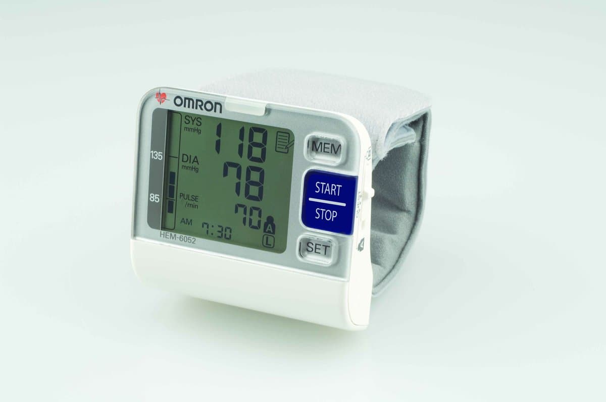 Omron Premium Automatic Wrist Blood Pressure Monitor with Carry Case ...
