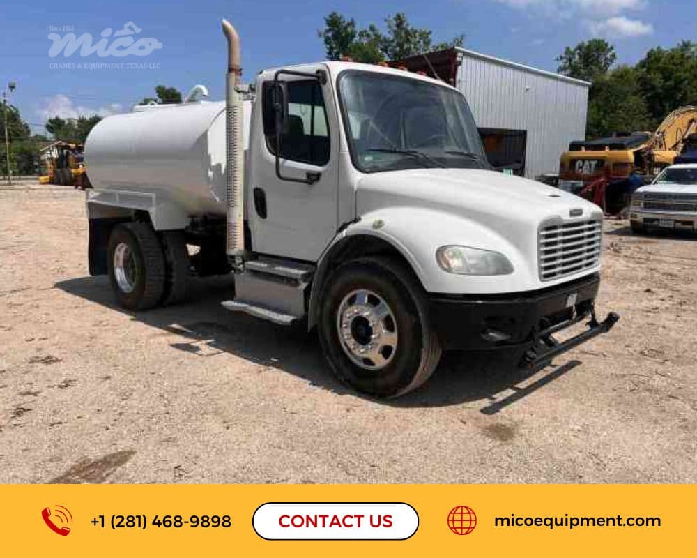 Freightliner M2 106 Water Truck
