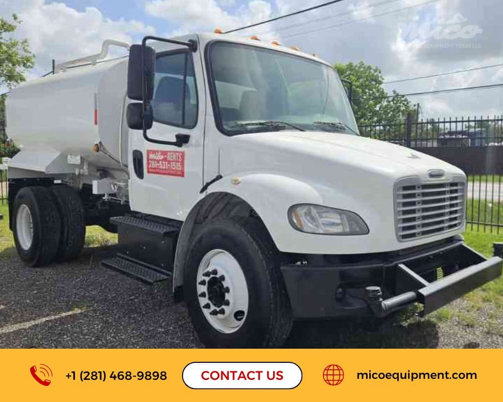 Manual Freightliner M2 106 Water Truck for Sale in HOUSTON, TX