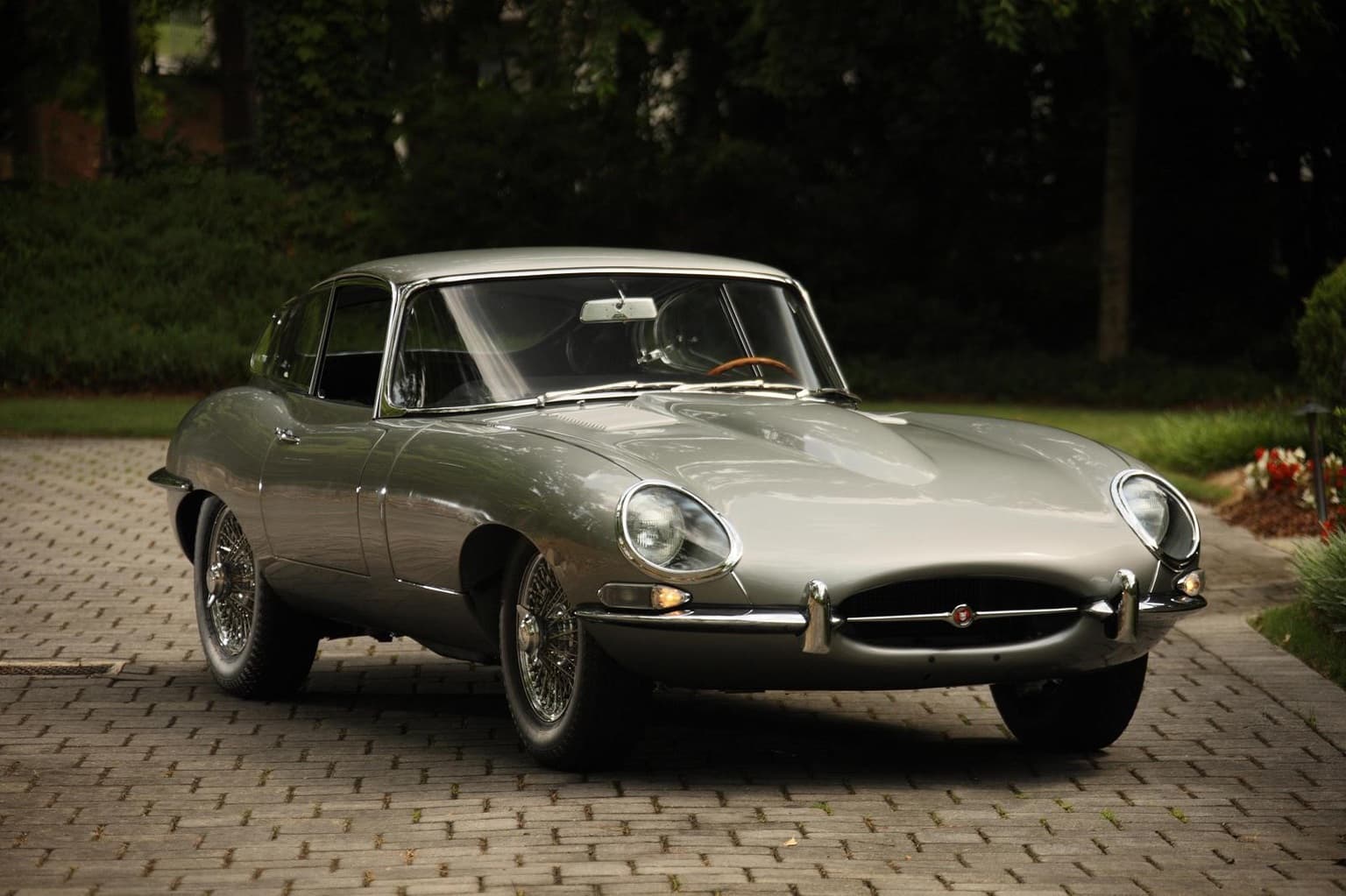 1965 Jaguar E Type Jaguar E Type: Britain's Greatest Classic Car