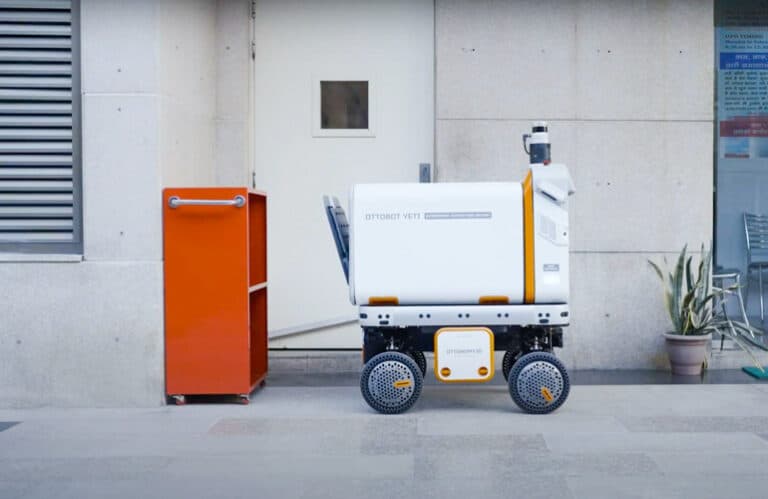 Ottonomy launches new Ottobot YETI autonomous delivery robot - The ...
