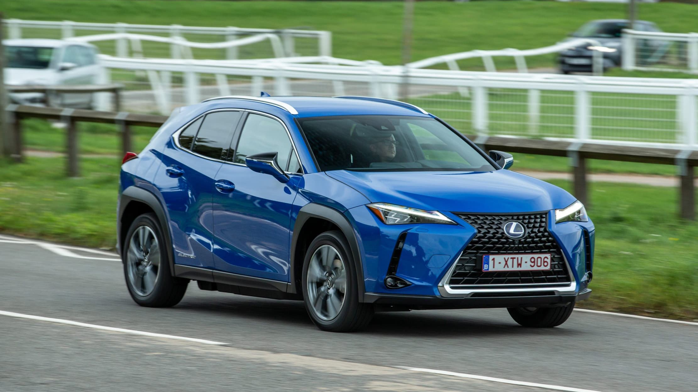 Lexus UX 300e